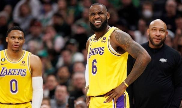 开云体育下载-【圆桌】哪支争冠球队可以按兵不动？湖人如何补强？