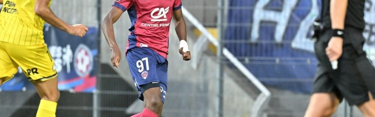 开云体育官网-记者：若雅凯转会切尔西，雷恩有意引进克雷斯韦尔作为替代