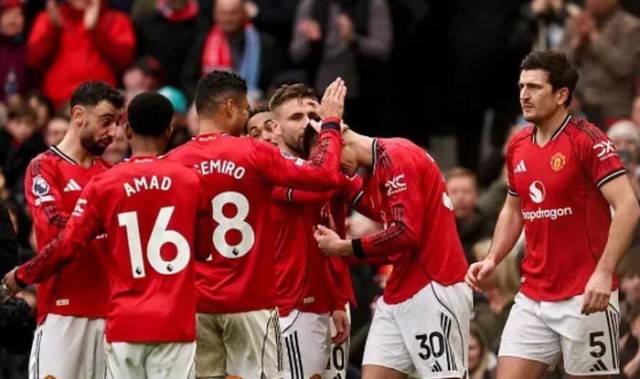 开云体育入口-舒梅切尔称曼联一两年内可争冠，力荐卡里克转正|曼城|阿斯顿维拉|俱乐部|球员|图多尔_新浪体育_新浪新闻