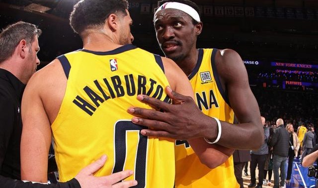 开云体育官网-步行者一只脚迈进总决赛？团队杀招扼杀英雄主义