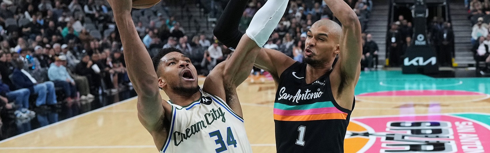 开云体育入口-文班谈字母哥处境：我无权评判他生涯 但很好奇他生涯的下一篇章