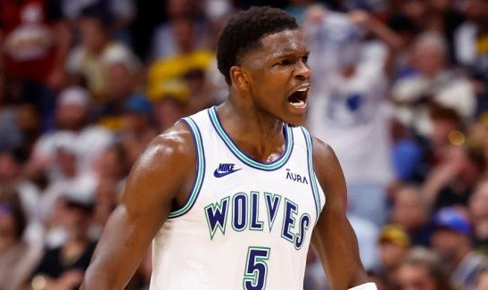 开云体育官网-先抑后扬再添代表作！爱德华兹季后赛表现压制SGA