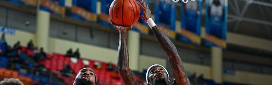 开云体育下载-CBA一夜连出三大冷门！广东惨遭18分大逆转：辽篮爆冷掀翻深圳