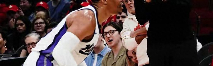 开云体育移动版-失传已久的NBA绝学让威少学回来了！威少之后还后继有人吗？|拉塞尔·威斯布鲁克|金鸡独立|国王|火箭|拉塞尔-威斯布鲁克_新浪体育_新浪新闻