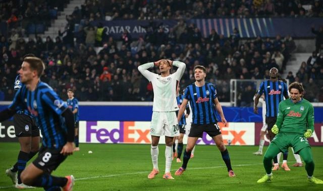 开云体育入口-蓝军英超不胜欧冠输球 马雷斯卡又把自己给换晕了