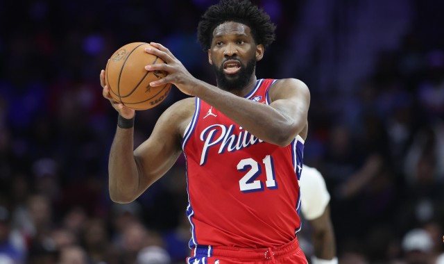 最能造杀伤的内线！恩比德19中8空砍34分12板1助4帽 罚球19中16