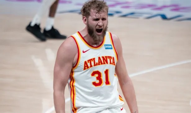 开云体育App-兰代尔老鹰首秀26分，得分助攻平生涯最高&amp;amp;三分创生涯新高