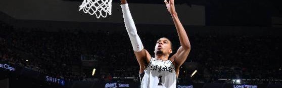 开云体育下载-8分40秒砍两双！文班亚马创NBA历史最快纪录
