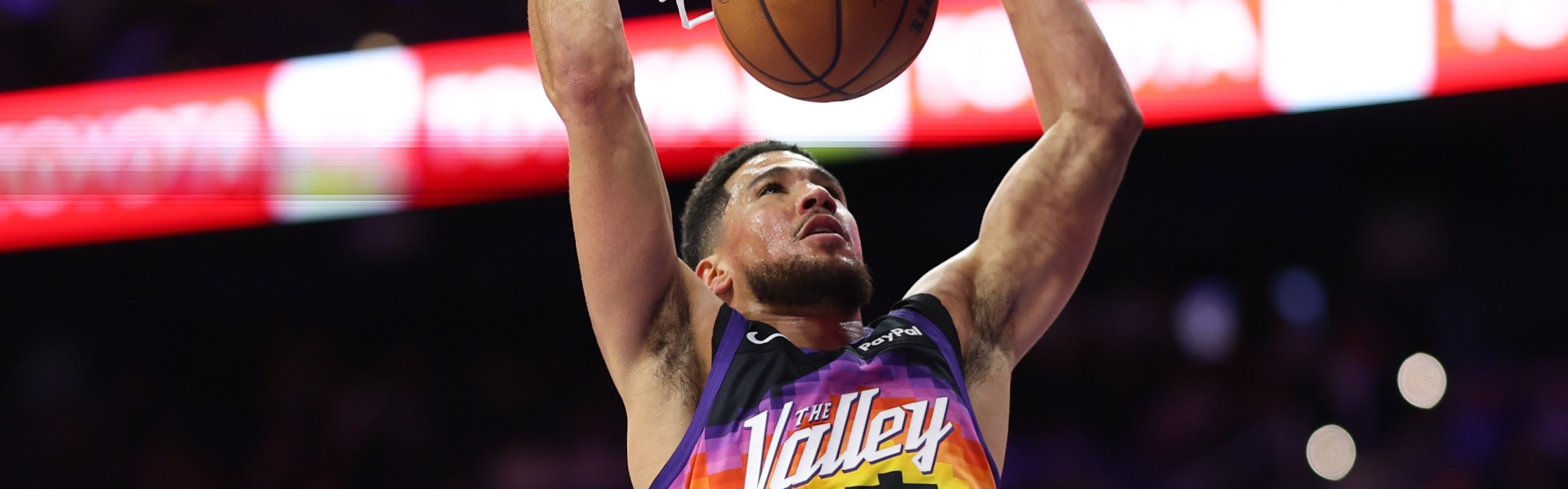 开云体育下载-布克：有些赛季我数据更好时没进全明星 这次是归功于球队成功