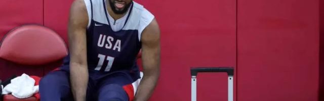 开云体育App-科尔坚定让恩比德首发 人情世故美国男篮同样有