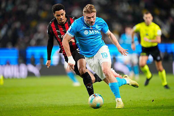 1766105254701008674.jpg 2251926309-612x612.jpg