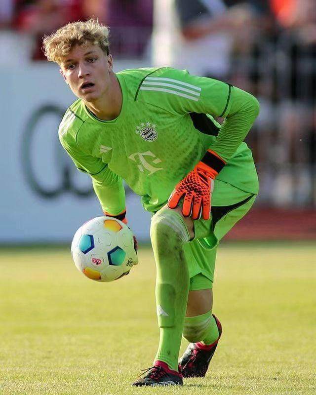 1690413743409019856.jpg b66d6199aca3eb069de1fd9c666f453.jpg